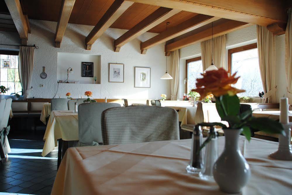 Hotel Restaurant Ferienwohnungen Alpenhof Übersee Dış mekan fotoğraf